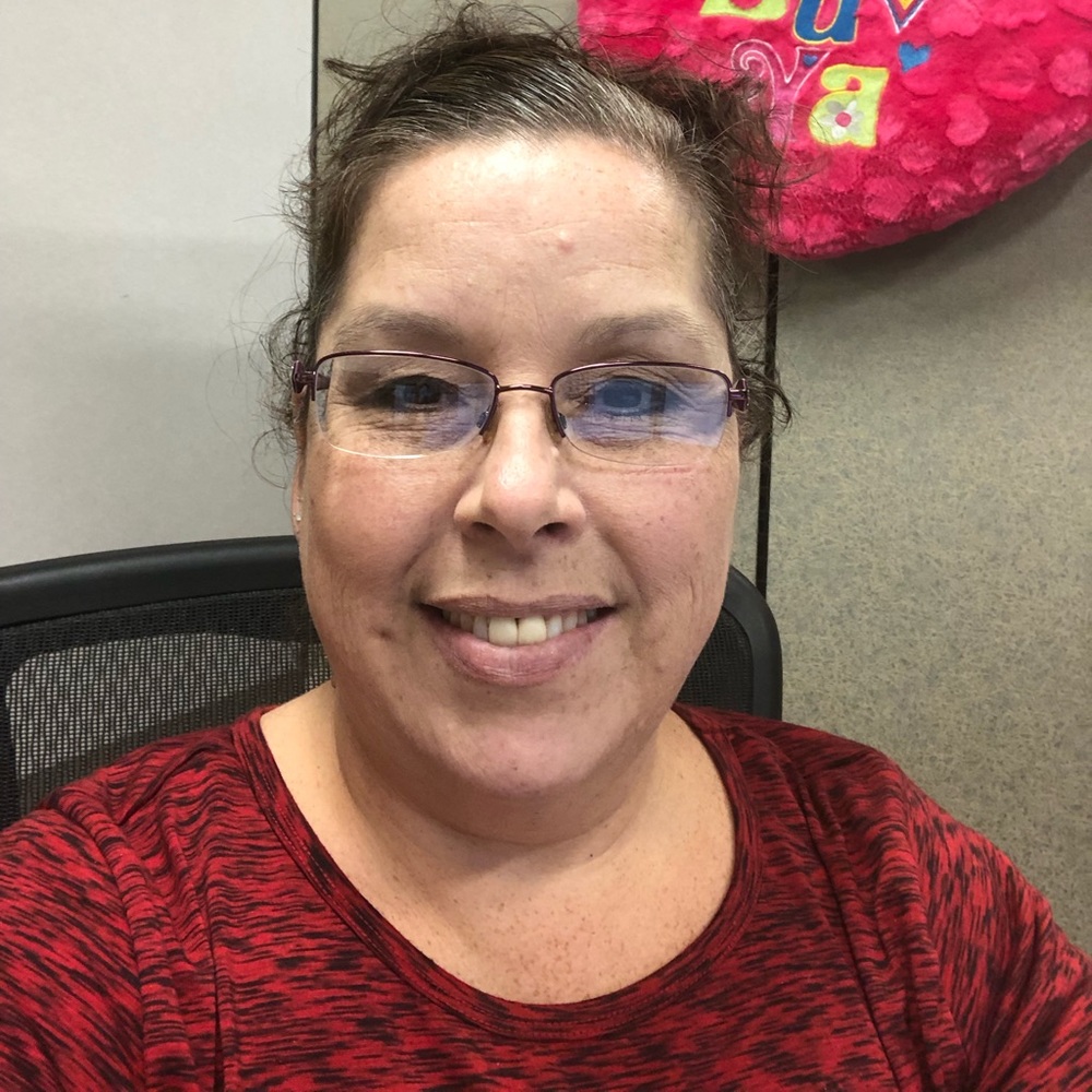 Meet your Posher, Jennifer